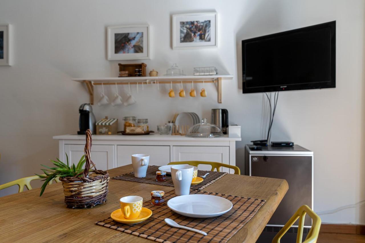 Casa Dell'Escursionista Bed & Breakfast Cerchiara di Calabria Dış mekan fotoğraf
