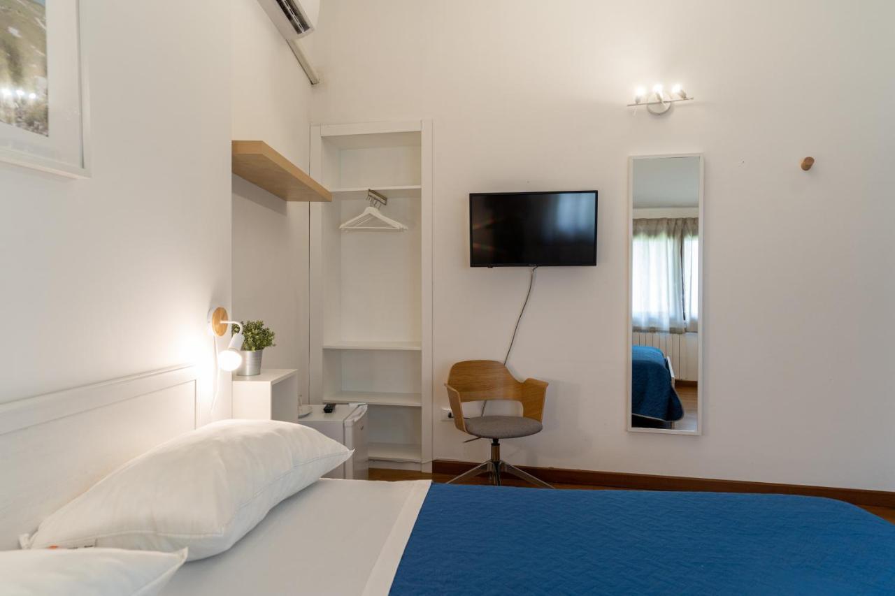 Casa Dell'Escursionista Bed & Breakfast Cerchiara di Calabria Dış mekan fotoğraf